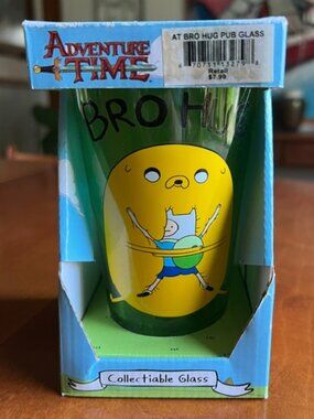 NWT Adventure Time "Bro Hug" 16-ounce Pint glass Featuring Jake and Finn